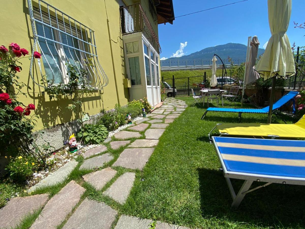 La Rondine Lägenhet Trento Exteriör bild